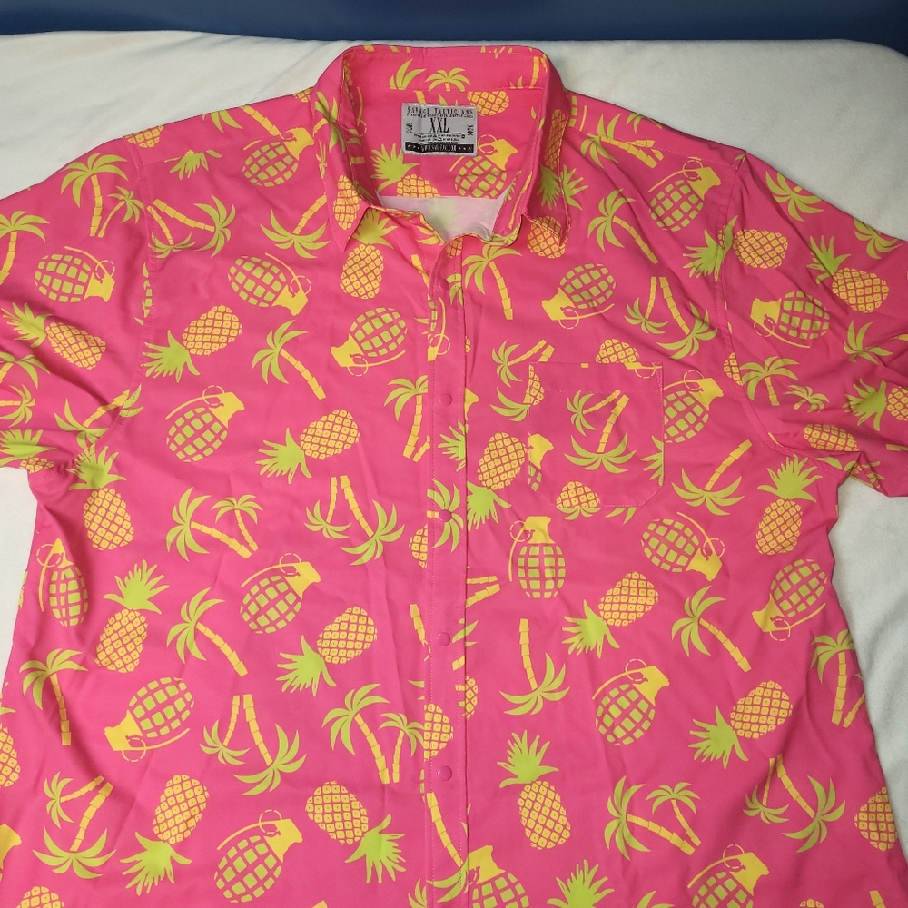 Savage Tactitians Hawaiian Shirt Men's Size‎ XXL Bright Pink Pineapples - Picture 4 of 5